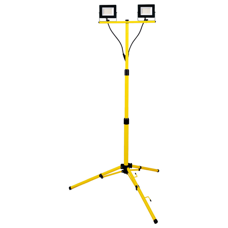 Arlec 2 x 20W 3200lm Warm White LED Worklight With Enhanced Tripod