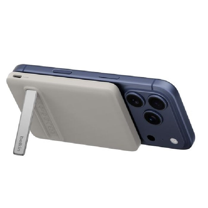 Belkin BoostCharge Slim Magnetic 5K Power Bank w/ Qi2(15W)+USB-C Cable(60cm)+Integrated Kickstand-Sand(BPD011fqSA),1xUSB-C,$2500 CEW,2