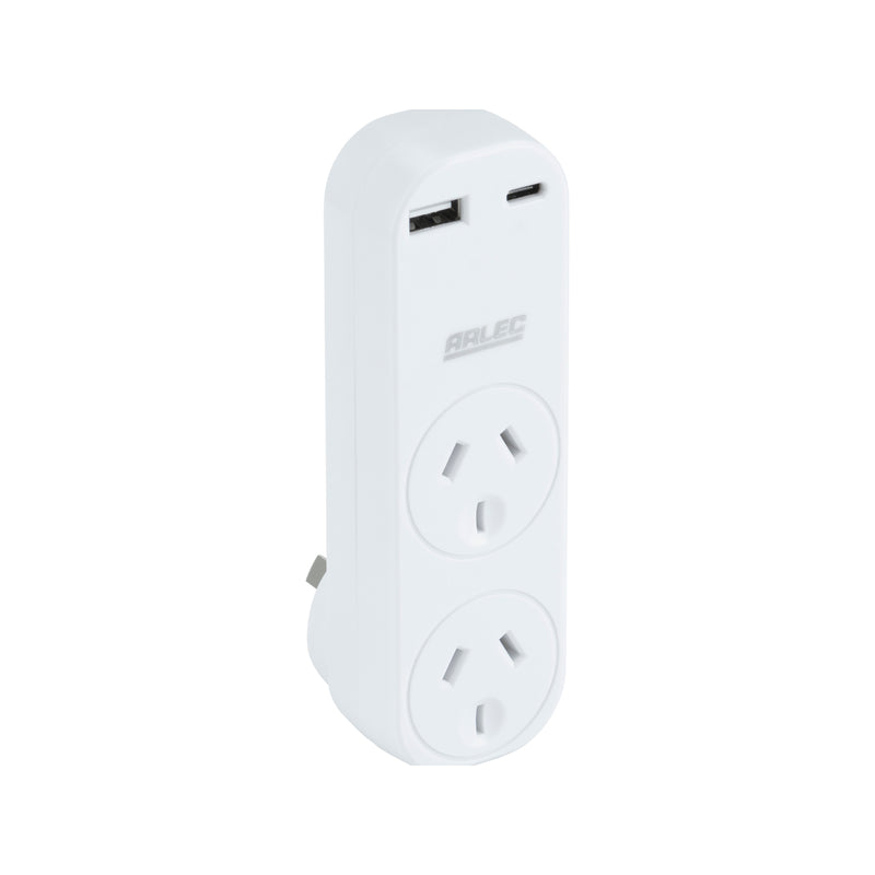 Arlec World Travel Pack With 2x USBs And Adaptors